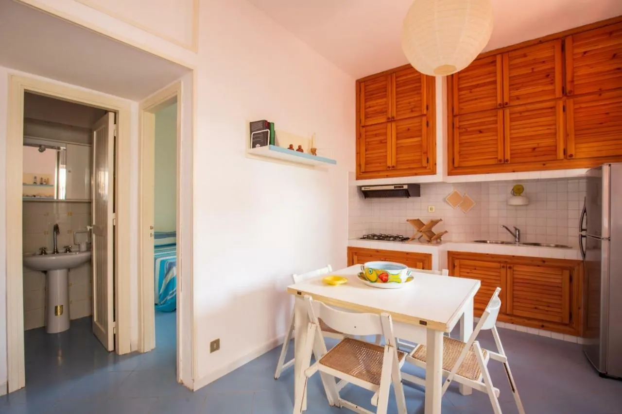 ホテルBungalow Marinalonga カリーニ 0*,  イタリア
