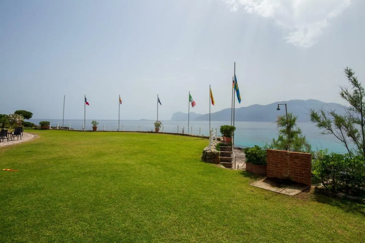 Bungalow Marinalonga Hotel Carini Italia